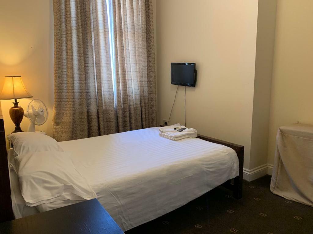 Citystay Guest House London Bagian luar foto
